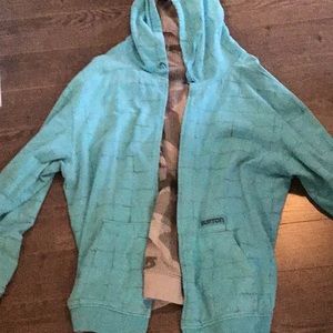 Do burton reversible sweater